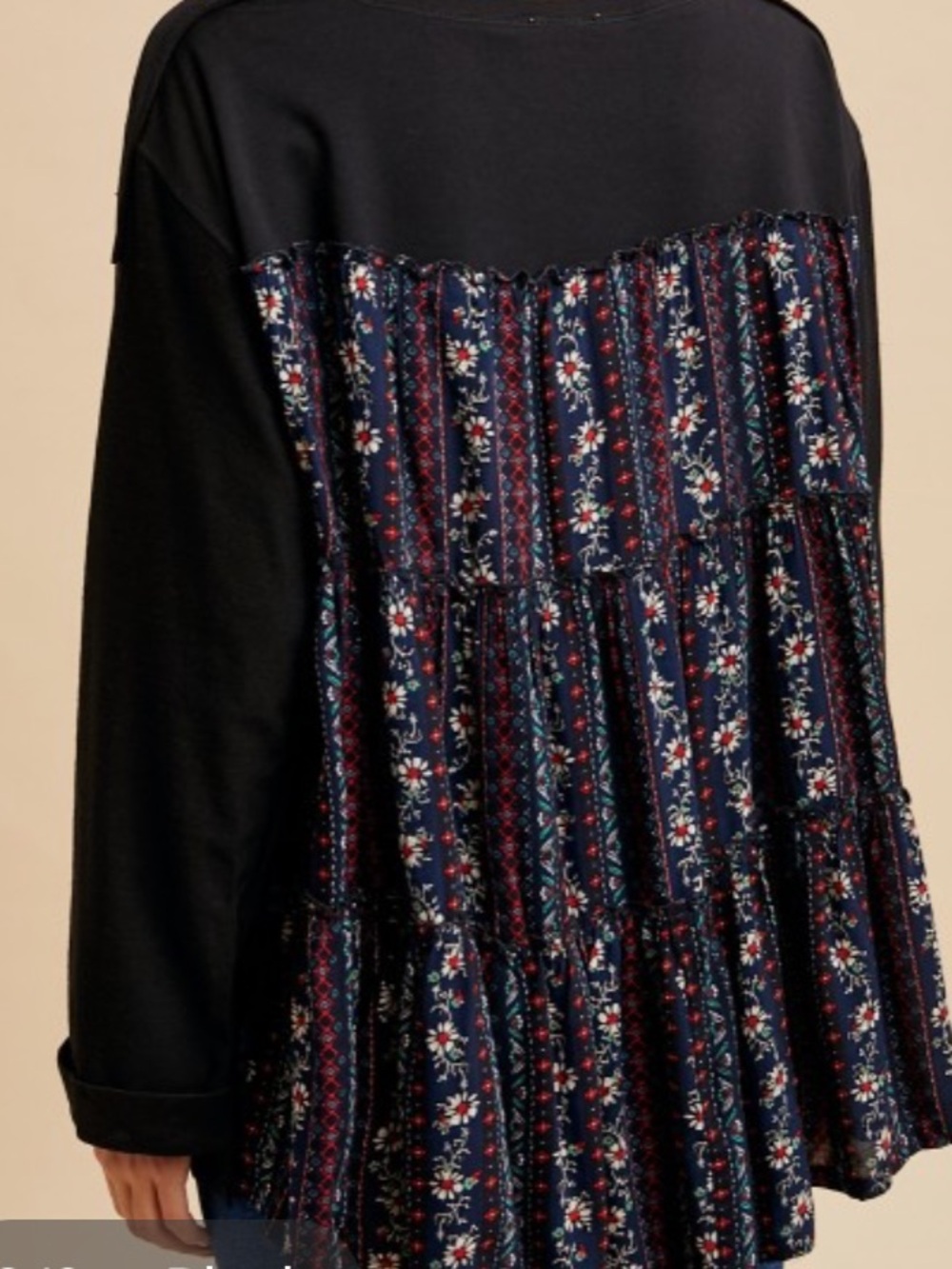 In Loom Oversized Henley Contrast Floral Print Pleated Top - Picture 3 of 3
